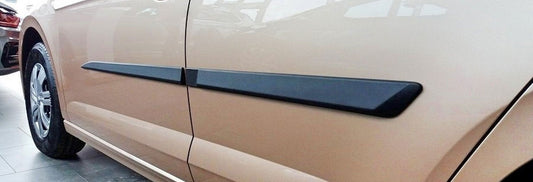 Baguettes de protection latérale : un geste simple pour préserver votre carrosserie