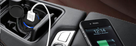 Quel chargeur USB choisir pour votre voiture : ampères, ports et usages