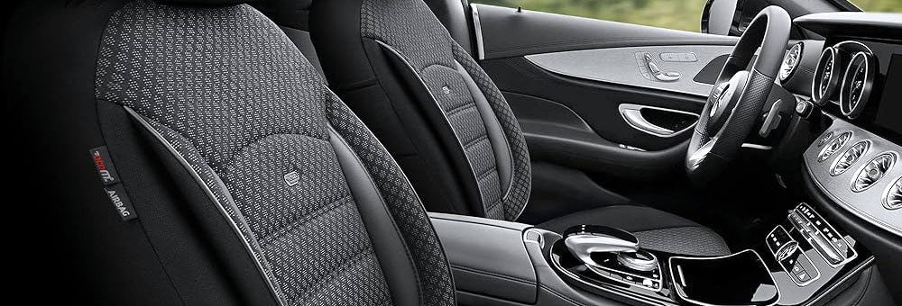 Et si la housse de siège devenait un accessoire d’identité automobile ?